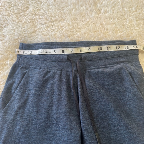 Lululemon Ready to Rulu Jogger 29"
Heathered True Navy / Black Size 6 W5BXLS - Picture 9 of 14